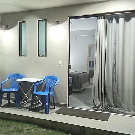 Suite Ilhinha Em Condominio Na Praia Do Pereque 일랴벨라 외부 사진