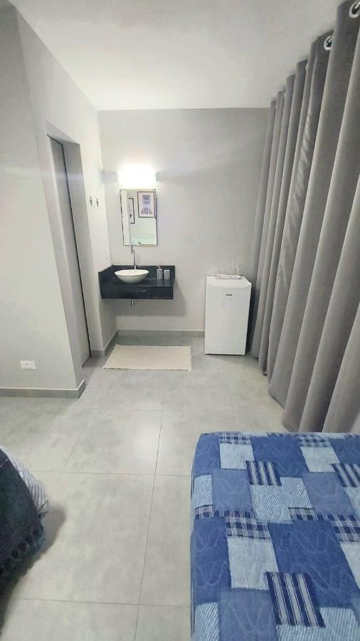 Suite Ilhinha Em Condominio Na Praia Do Pereque 일랴벨라 외부 사진